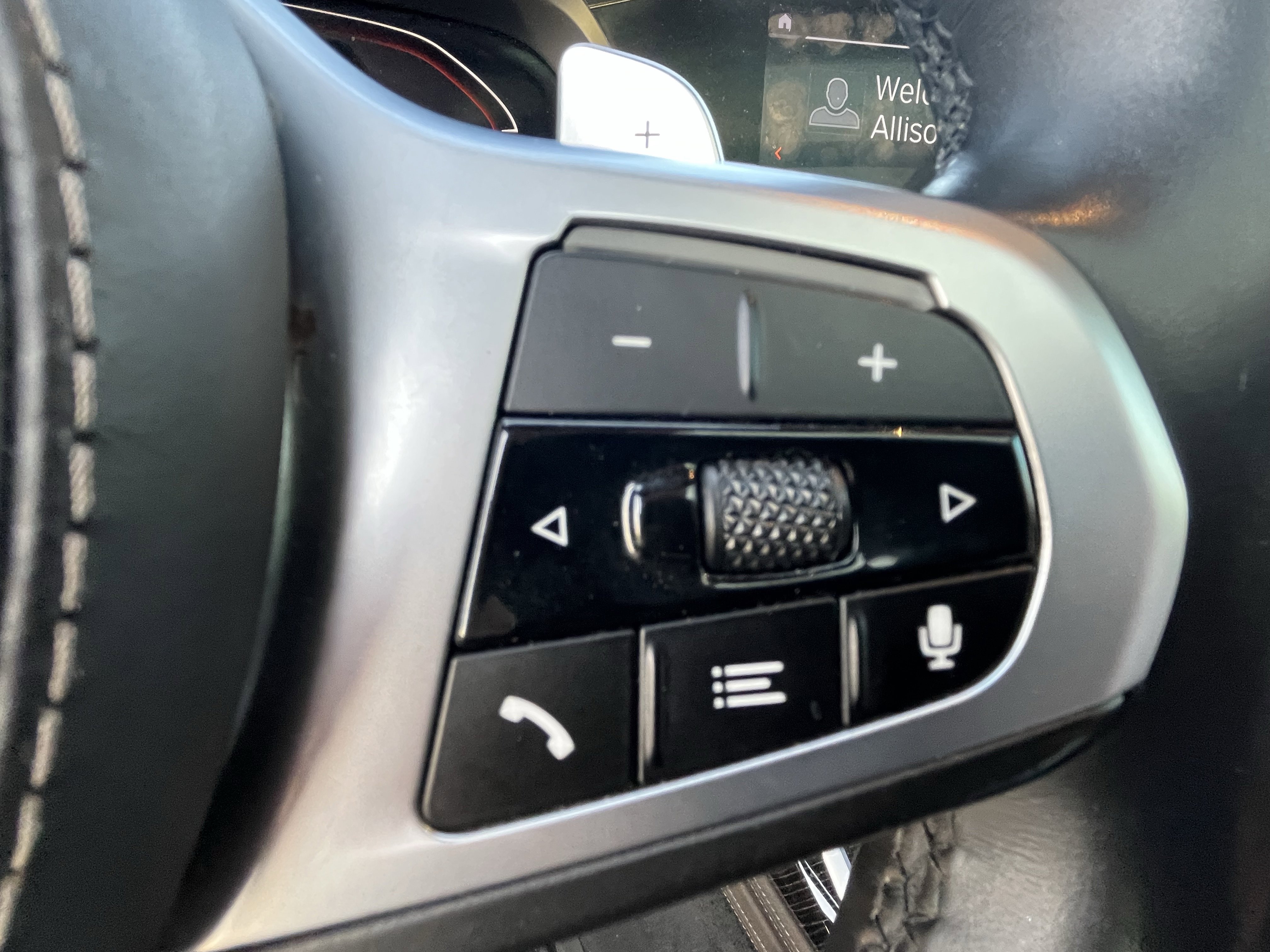 Used 2021 BMW X7 xDrive40i w/ M Sport Package image 19