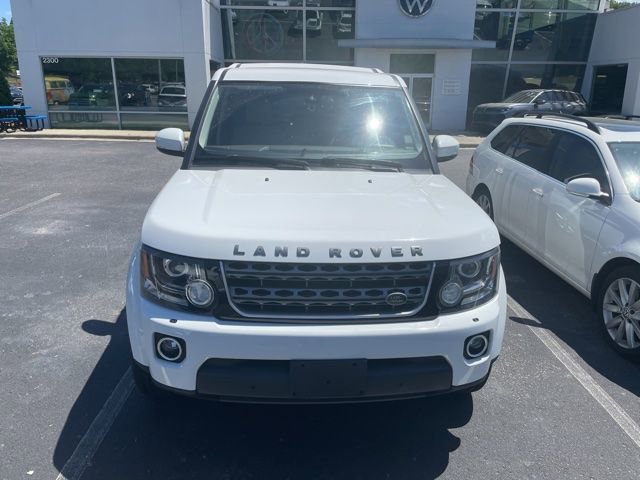 Used 2016 Land Rover LR4 HSE image 2