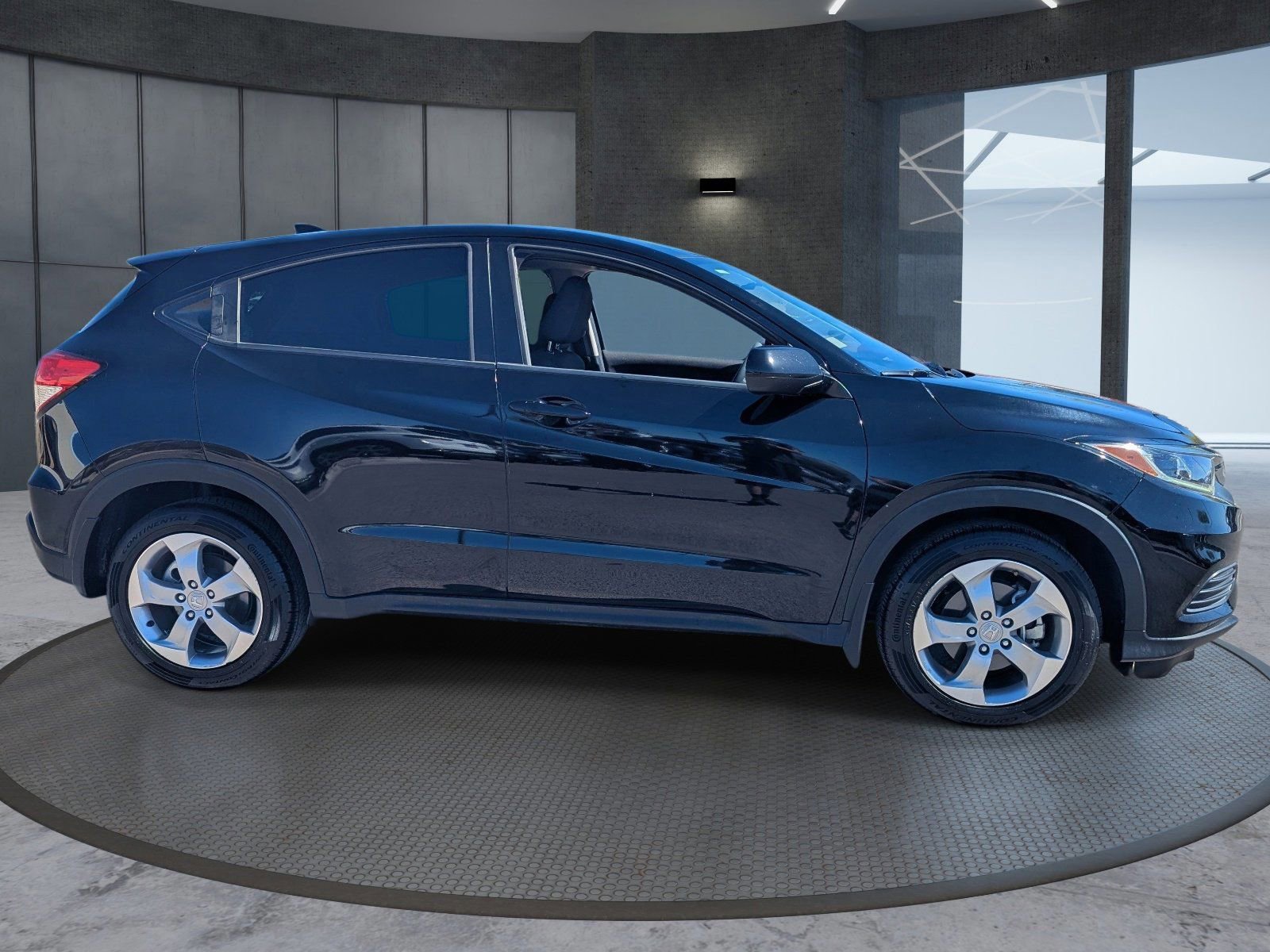 Used 2020 Honda HR-V LX image 7
