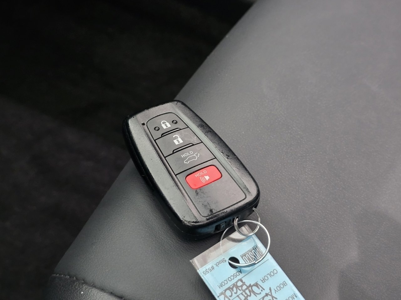 Used 2024 Toyota RAV4 XSE AWD/4WD image 35