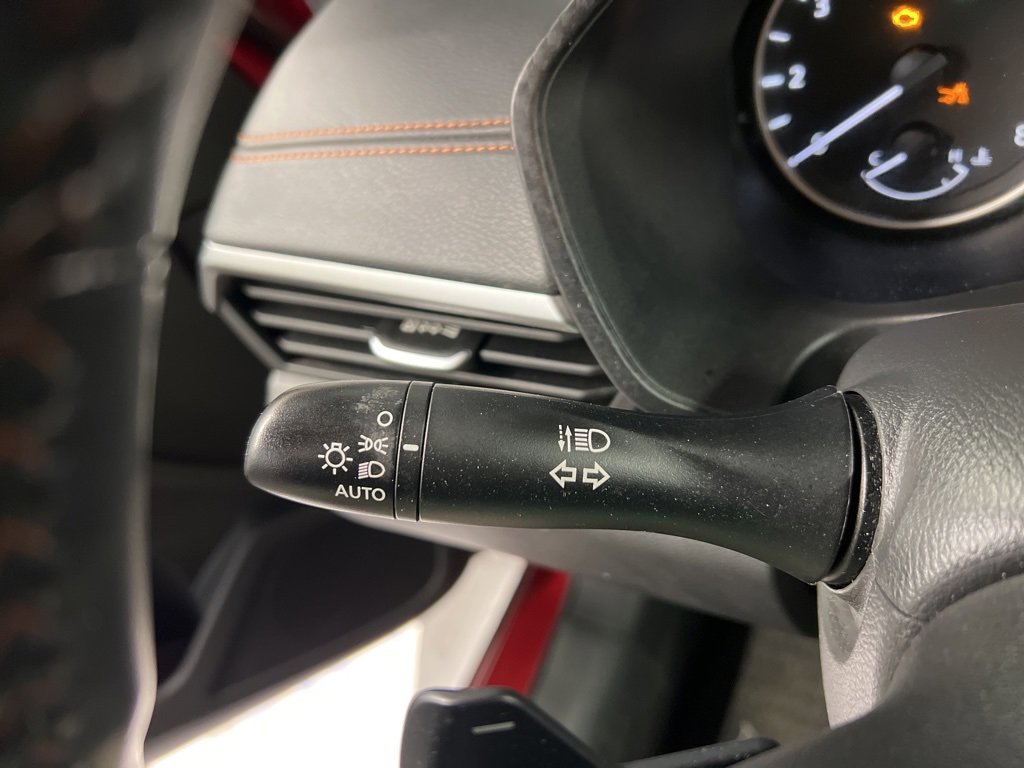 Used 2021 Nissan Altima 2.5 SR w/ SR Premium Package image 21