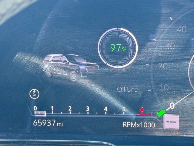 Used 2023 Cadillac Escalade Sport w/ LPO, ONYX Package image 31