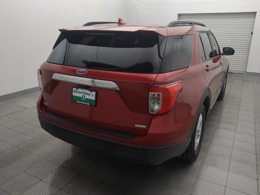 Used 2020 Ford Explorer XLT RWD image 7