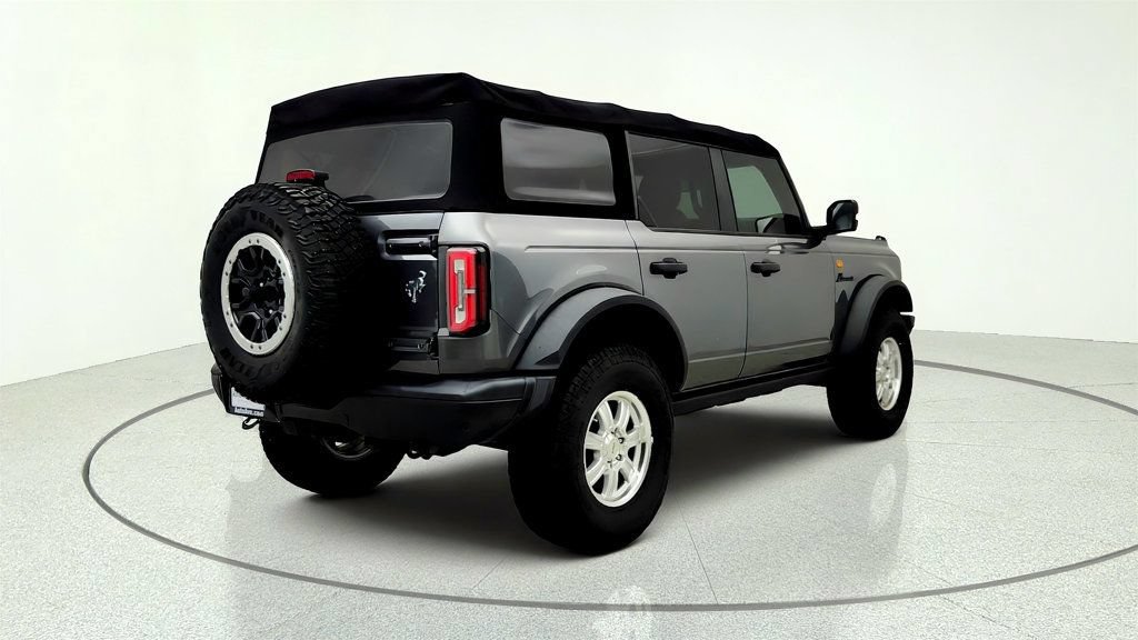 Used 2022 Ford Bronco Badlands AWD/4WD image 5