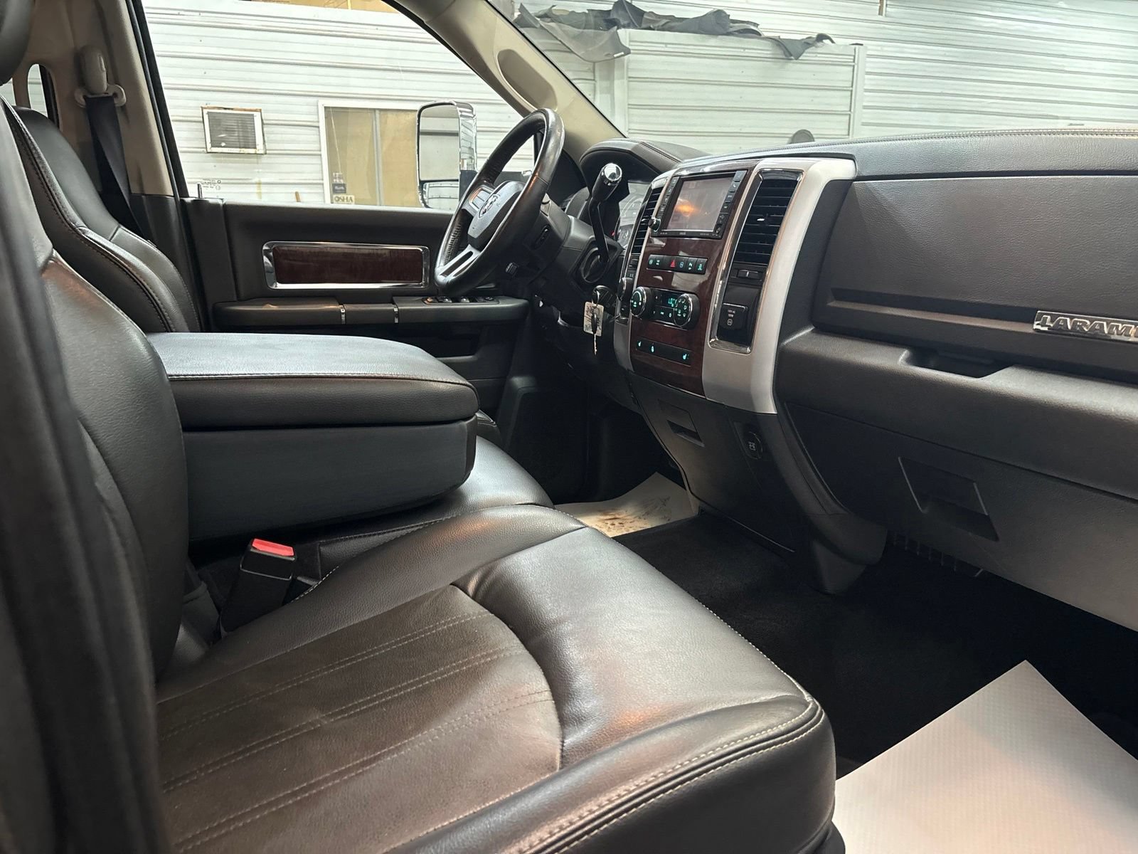 Used 2011 RAM 2500 Laramie w/ Protection Group AWD/4WD image 27
