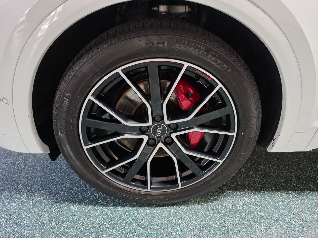 Used 2024 Audi SQ5 Prestige AWD/4WD image 13