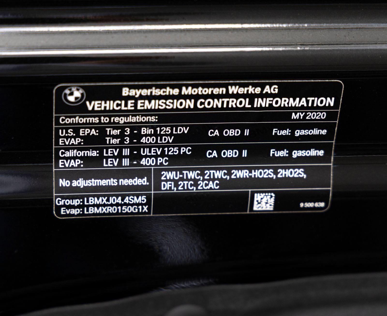 Used 2020 BMW M8 Coupe w/ Driving Assistance Package AWD/4WD image 34