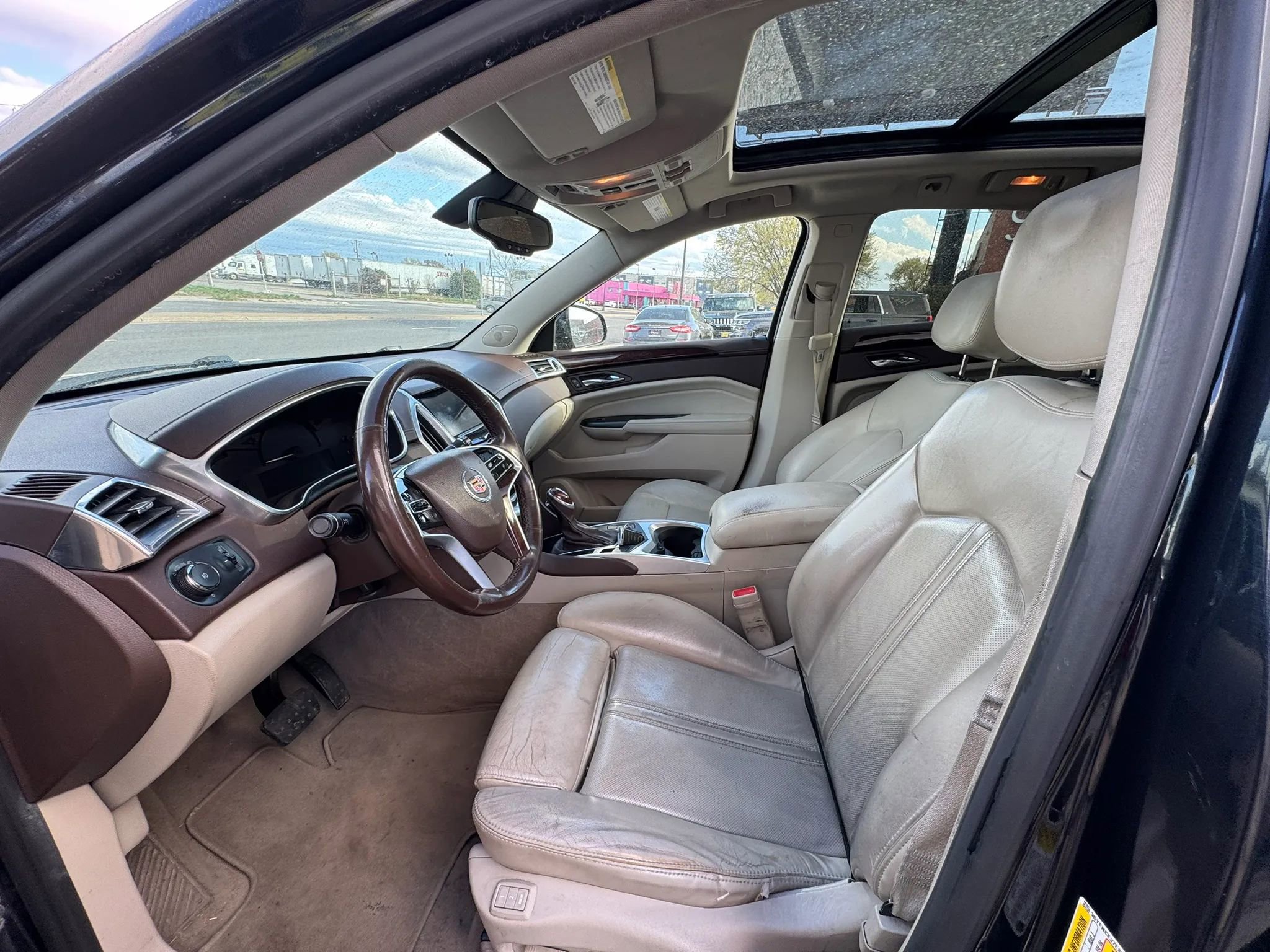 Used 2014 Cadillac SRX Performance w/ Driver Awareness Package image 12