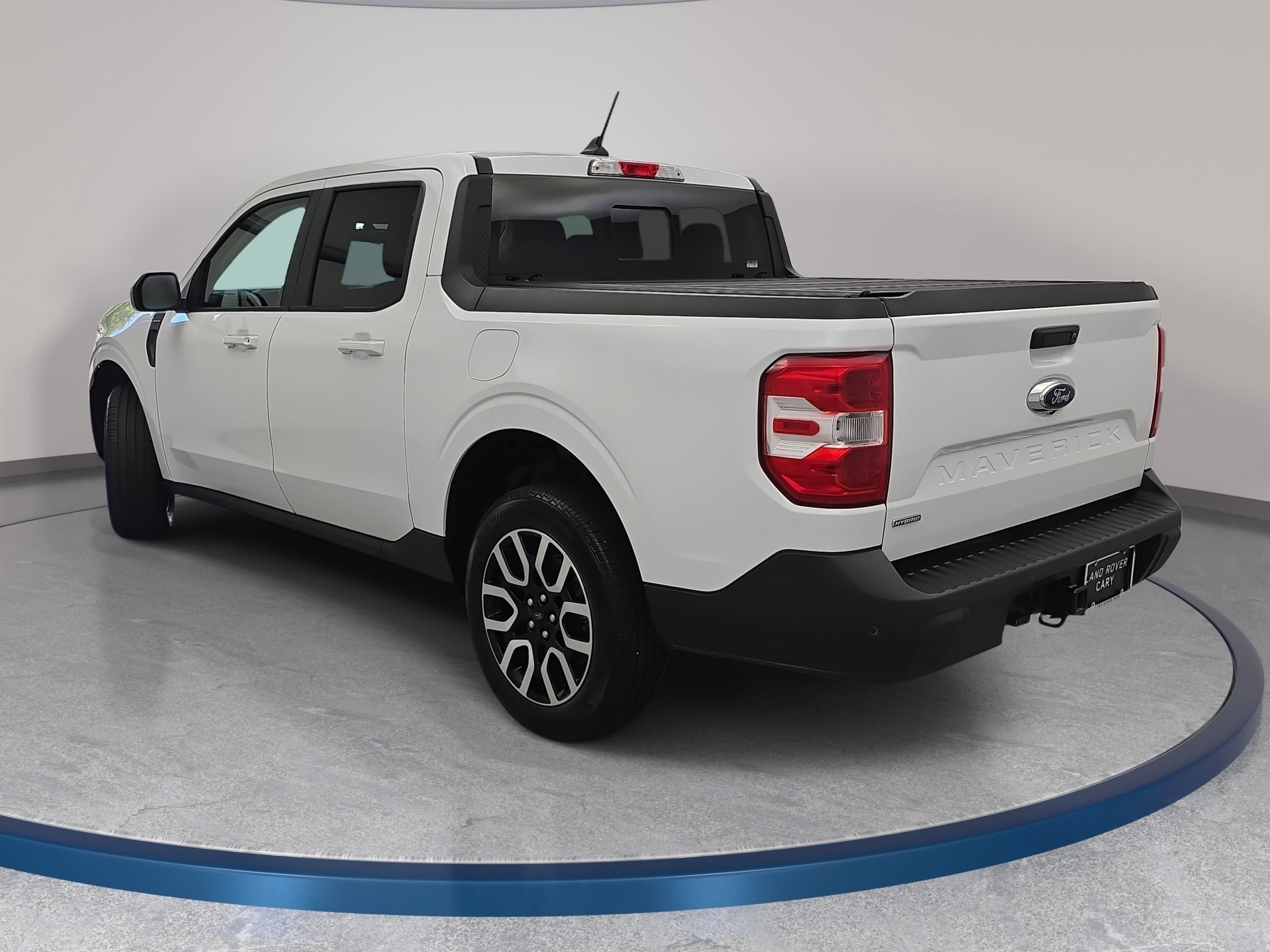 Used 2024 Ford Maverick Lariat FWD image 7