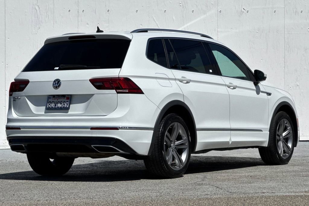Used 2019 Volkswagen Tiguan SEL R-Line image 3