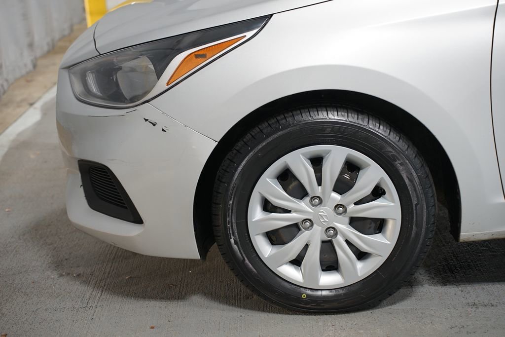 Used 2022 Hyundai Accent SE image 5