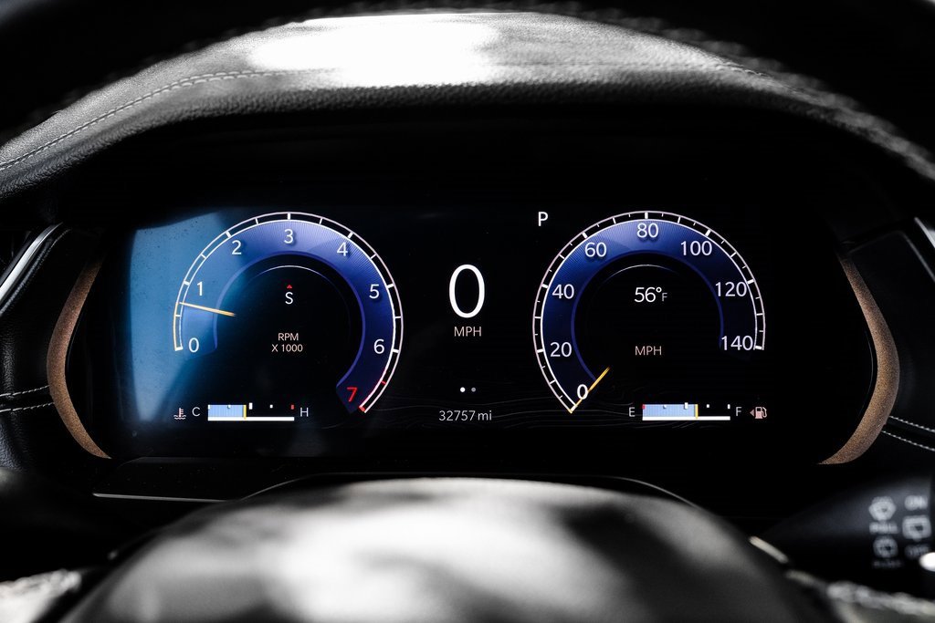 Used 2021 Jeep Grand Cherokee L Limited w/ Luxury Tech Group II image 29