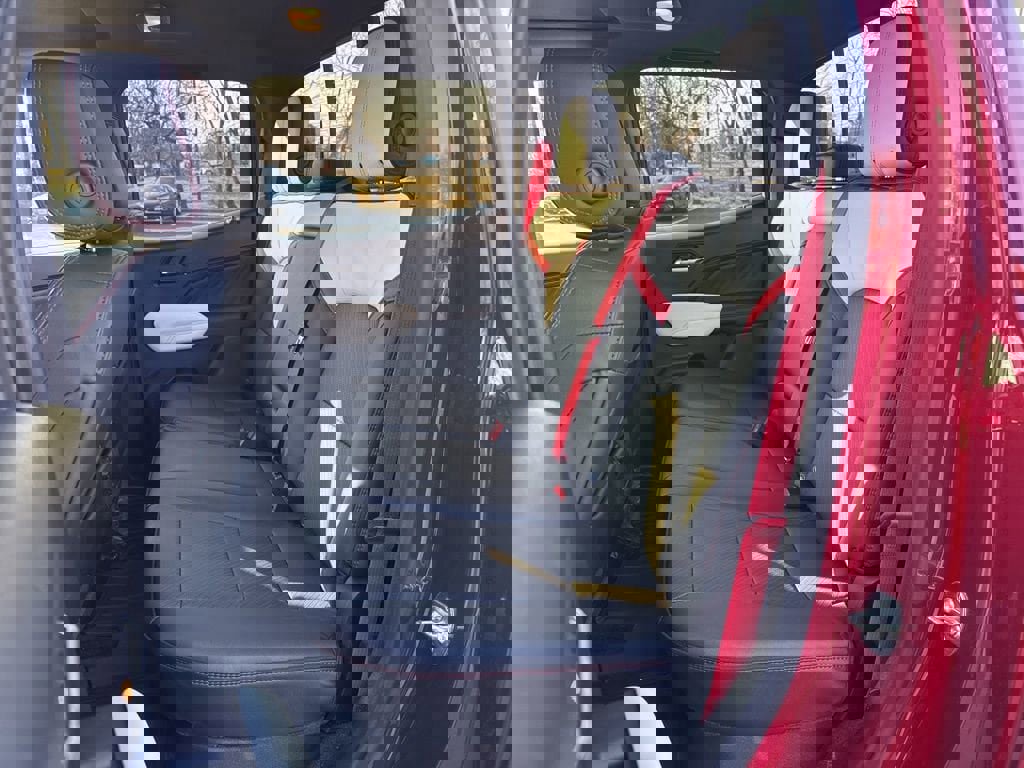 New 2026 GMC Canyon AT4X w/ LPO, Black Badging Package image 12