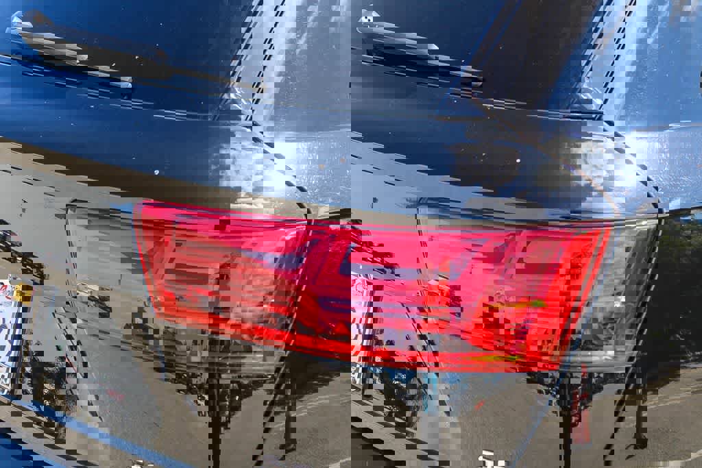 Used 2018 Audi Q7 3.0T Prestige image 10