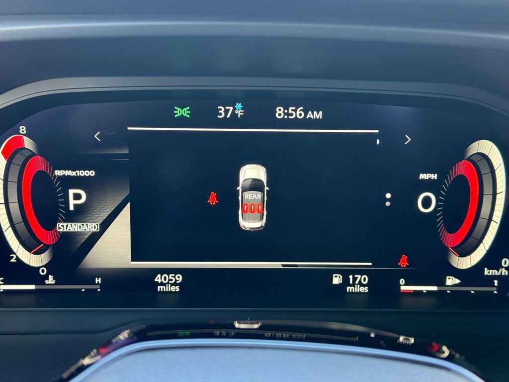 Used 2025 Nissan Rogue SL image 31