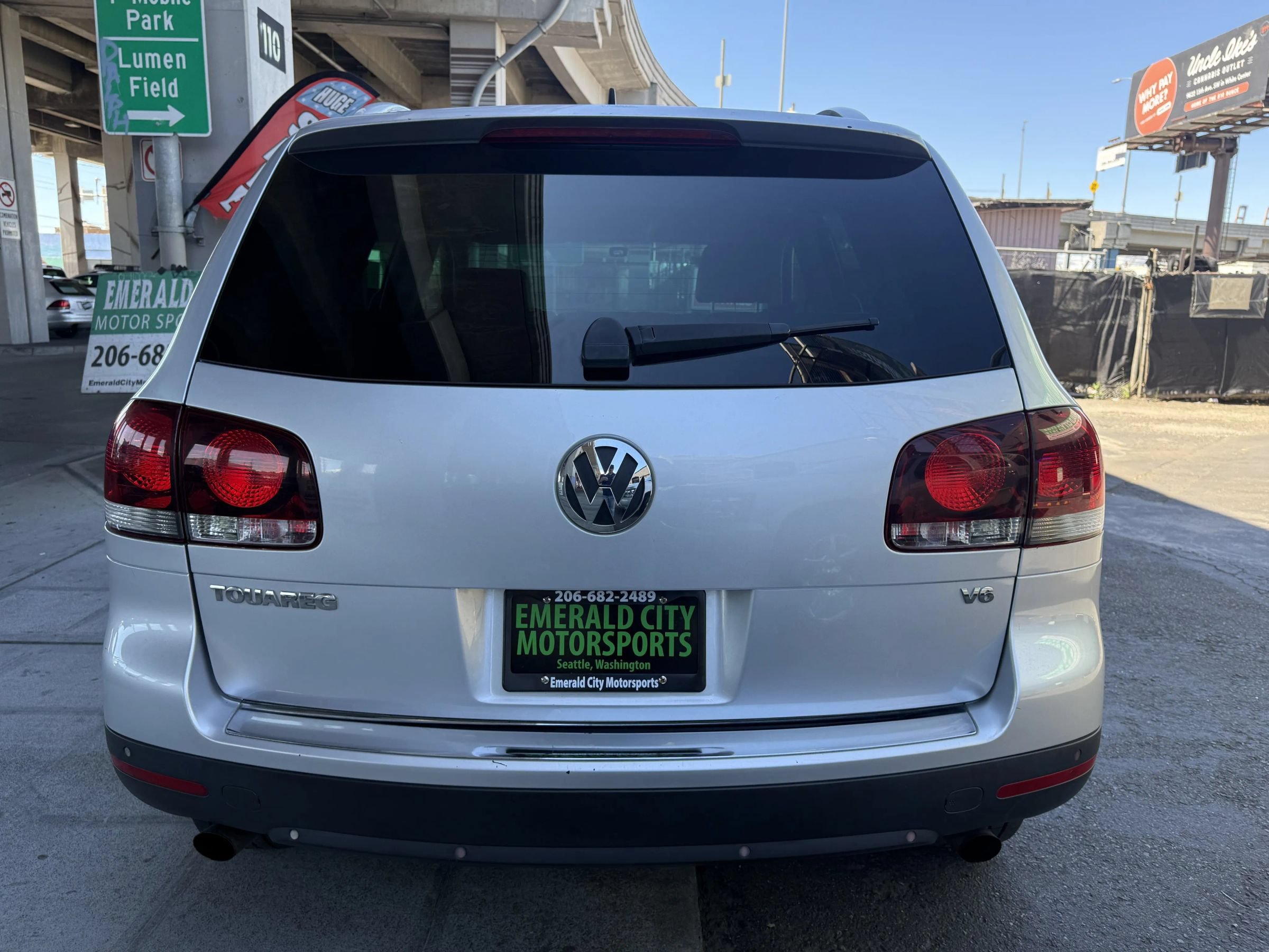 Used 2008 Volkswagen Touareg V6 AWD/4WD image 5