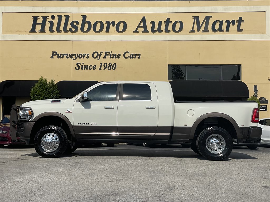 Used 2021 RAM 3500 Limited image 3