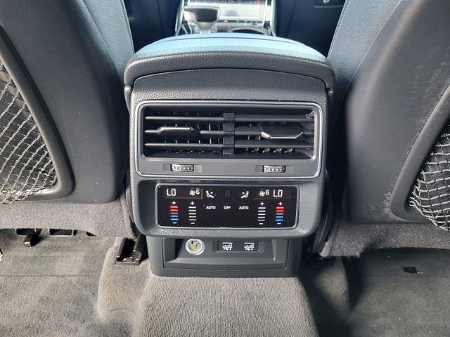Used 2019 Audi Q8 Prestige AWD/4WD image 23