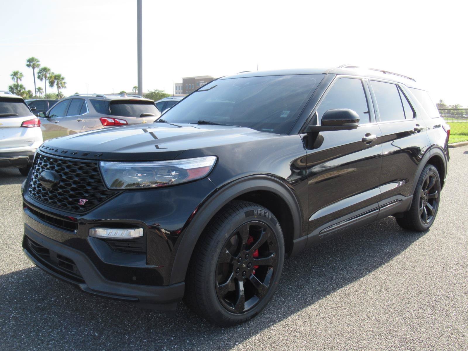 Used 2022 Ford Explorer ST w/ Equipment Group 401A AWD/4WD image 3