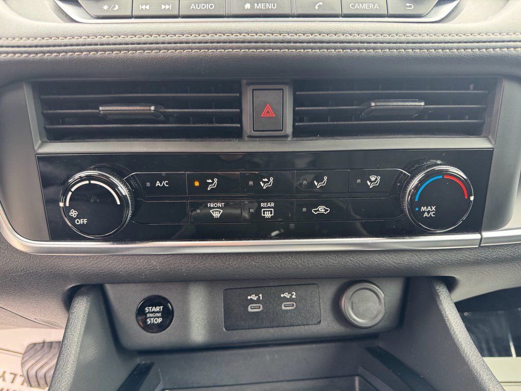 Used 2024 Nissan Pathfinder S image 27