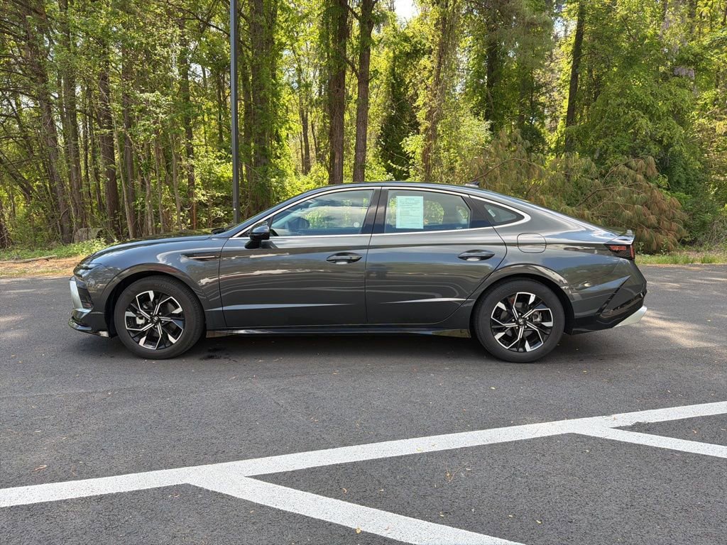 Certified 2025 Hyundai Sonata SEL image 12
