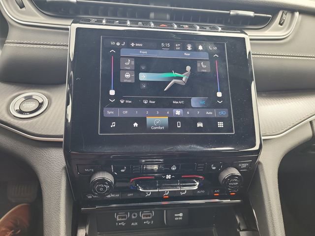 Used 2023 Jeep Grand Cherokee L Laredo image 18