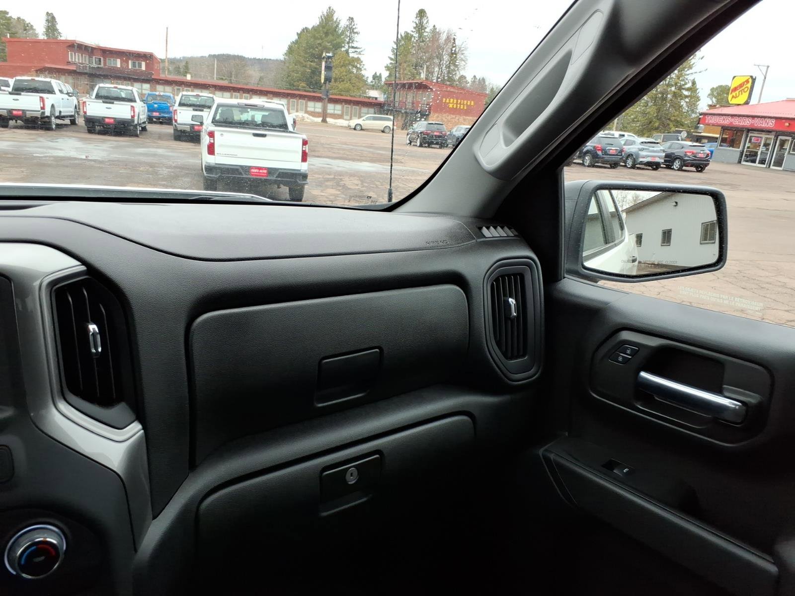 Used 2024 Chevrolet Silverado 1500 W/T w/ WT Fleet Convenience Package AWD/4WD image 18