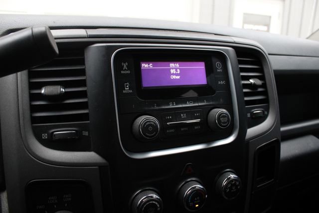 Used 2014 RAM 1500 Express image 12