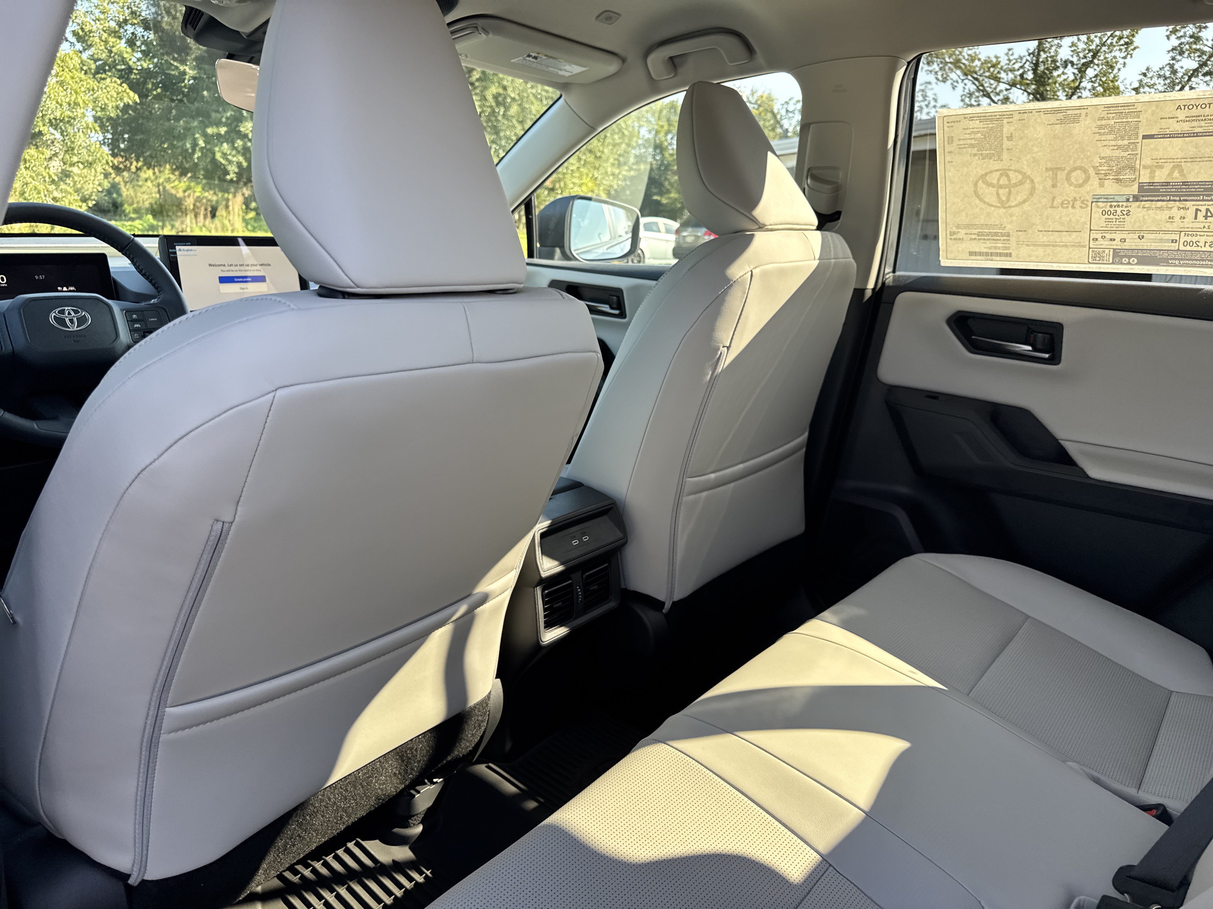 New 2026 Toyota RAV4 XLE Premium w/ Weather Package AWD/4WD image 25