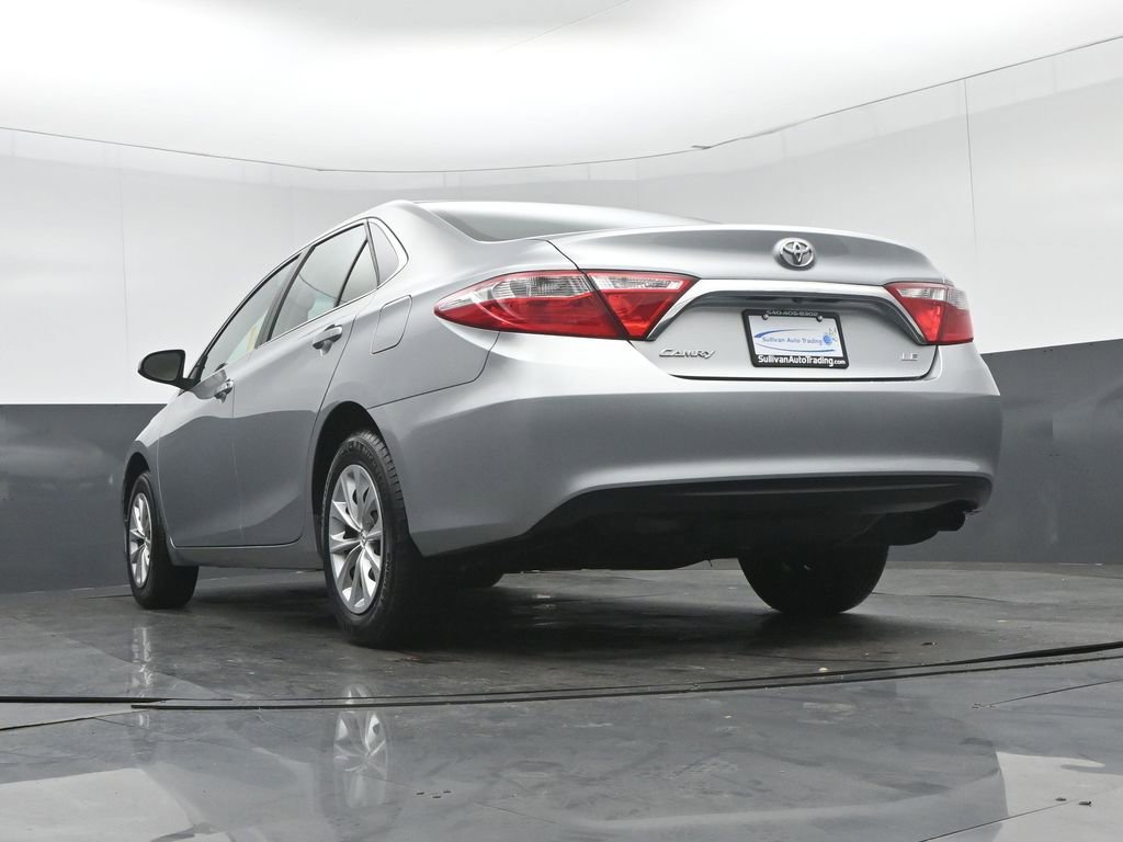 Used 2017 Toyota Camry LE image 49