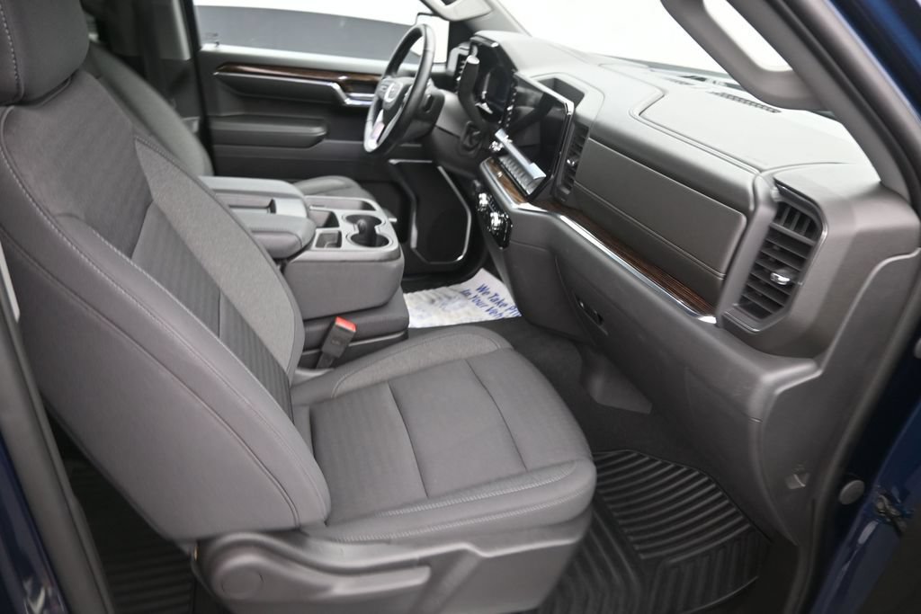 Used 2023 GMC Sierra 1500 SLE AWD/4WD image 10