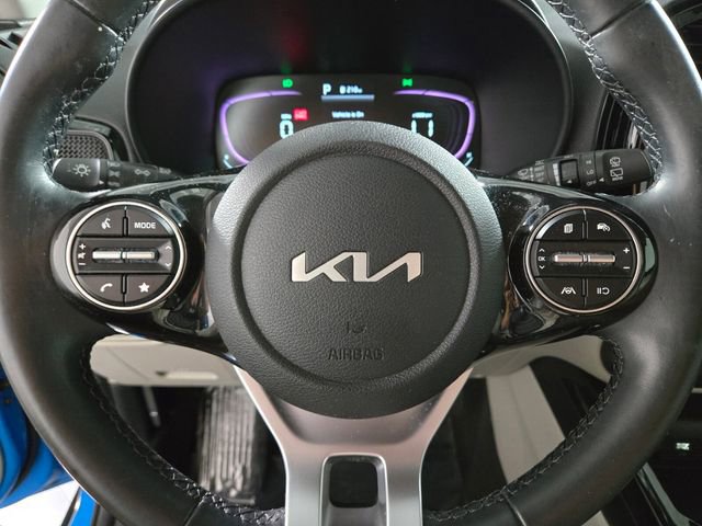 Used 2023 Kia Soul EX image 31