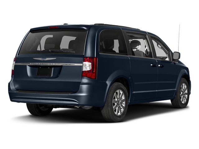 Certified 2016 Chrysler Town & Country Touring w/ Driver Convenience Group FWD image 3