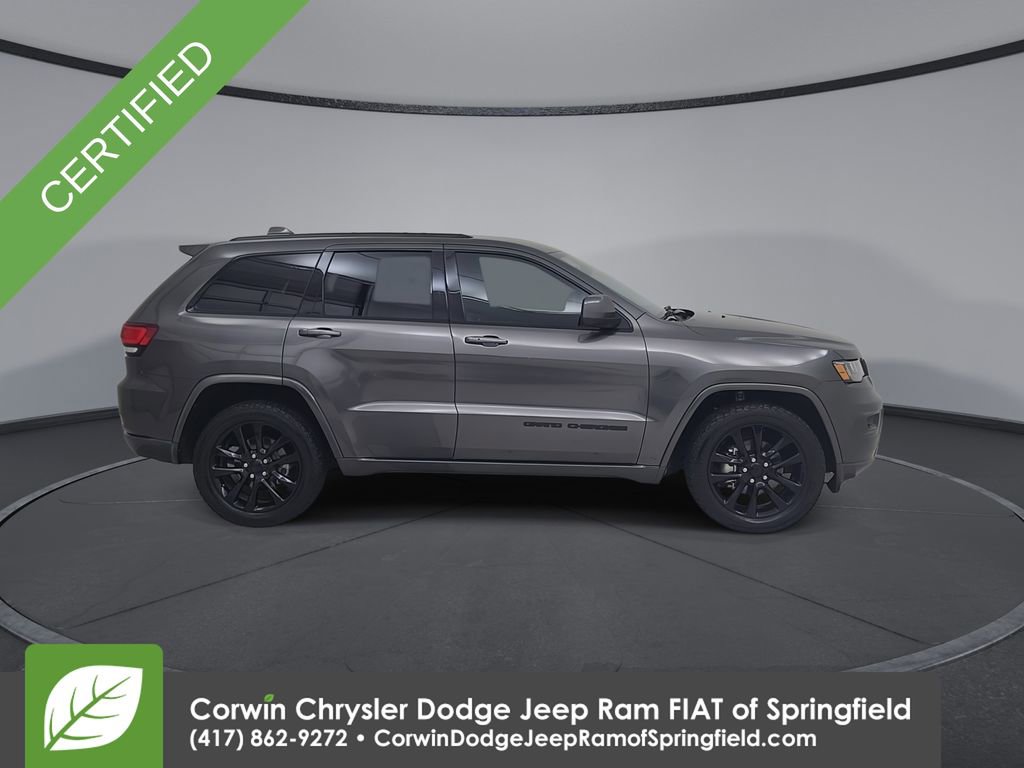 Used 2019 Jeep Grand Cherokee Altitude RWD image 17