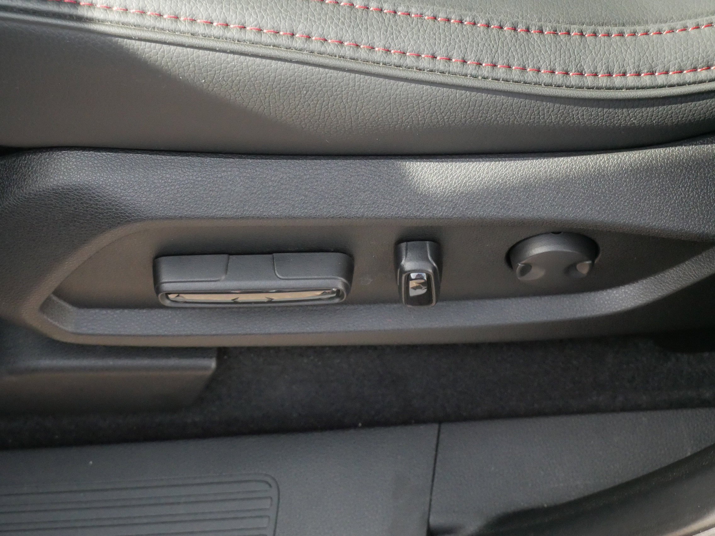 Certified 2026 Honda Pilot Black Edition image 20