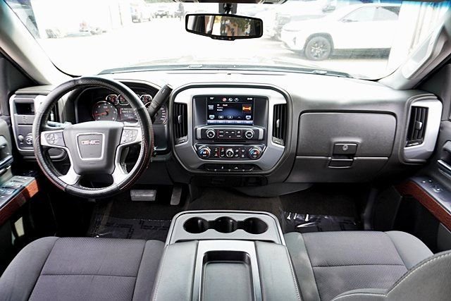 Used 2015 GMC Sierra 1500 SLE w/ SLE Value Package RWD image 19