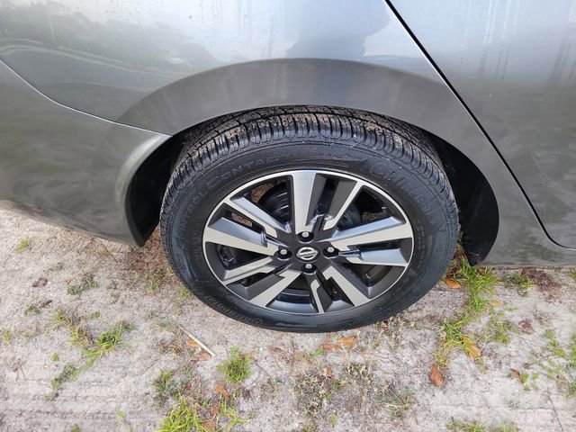 Used 2021 Nissan Versa SV image 7