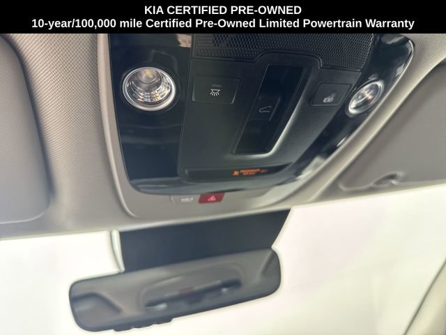 Certified 2025 Kia Sportage SX image 9