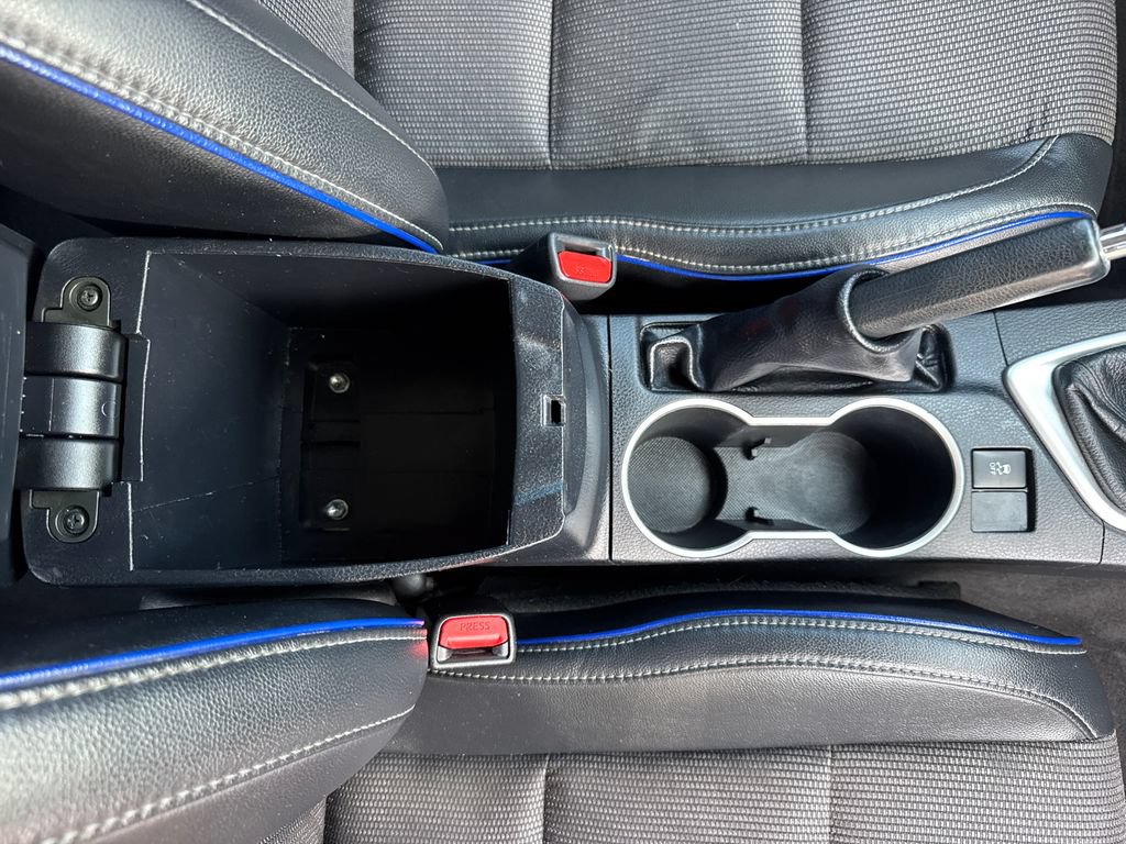 Used 2018 Toyota Corolla SE w/ Carpet Mat Package (TMS) FWD image 13