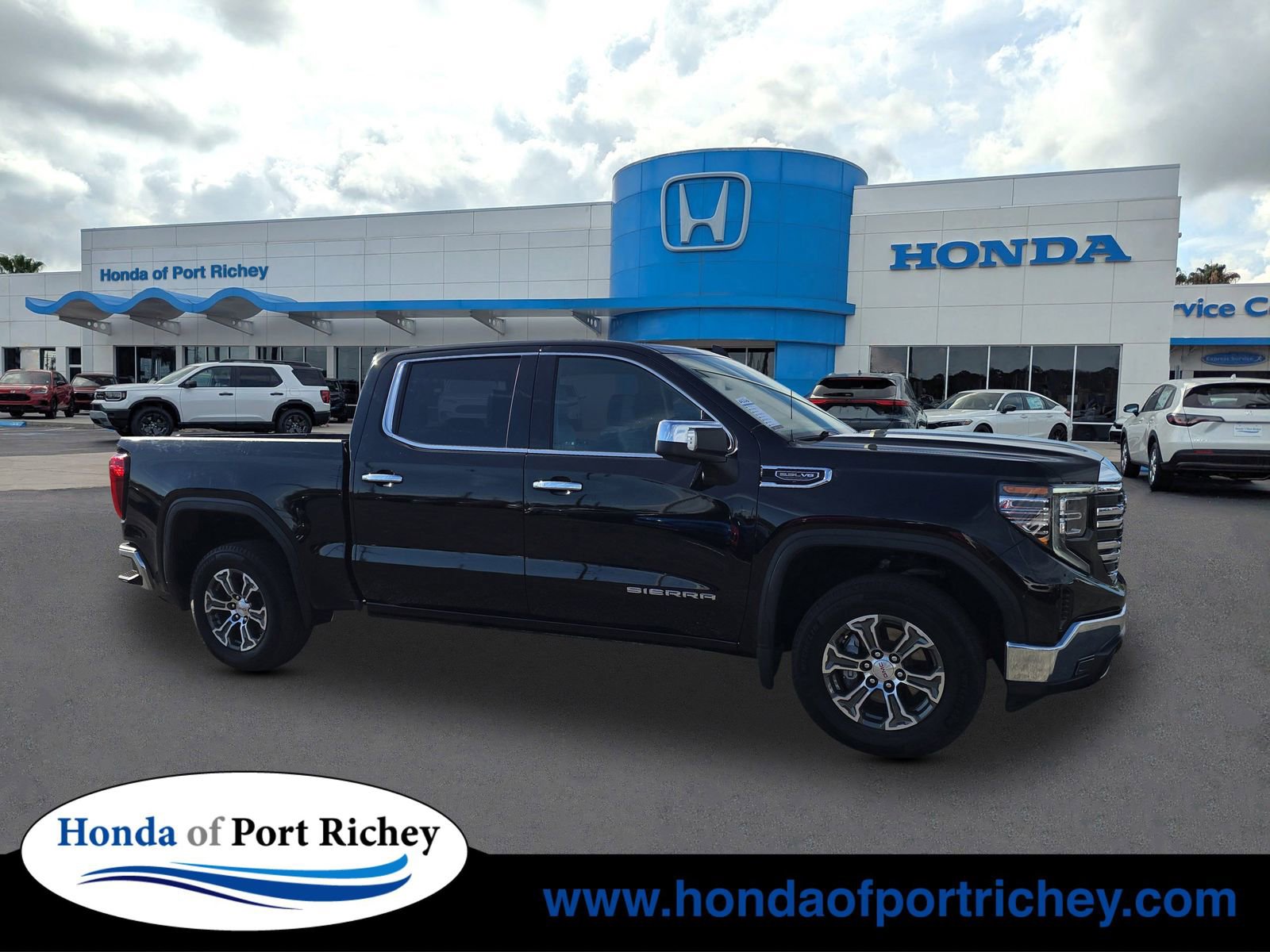 Used 2025 GMC Sierra 1500 SLT