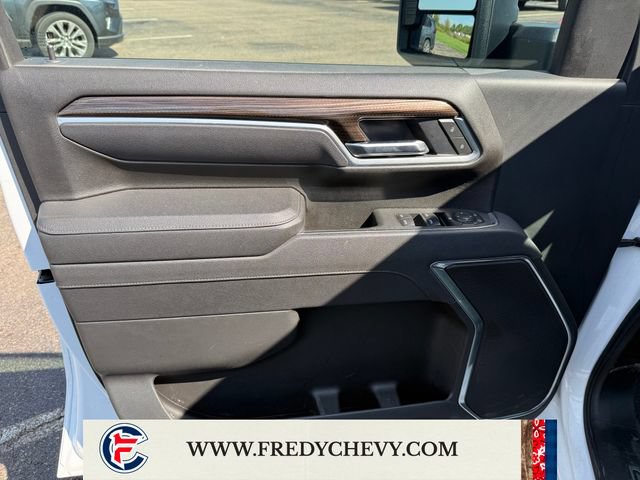 Used 2025 Chevrolet Silverado 2500 LT w/ Convenience Package AWD/4WD image 14