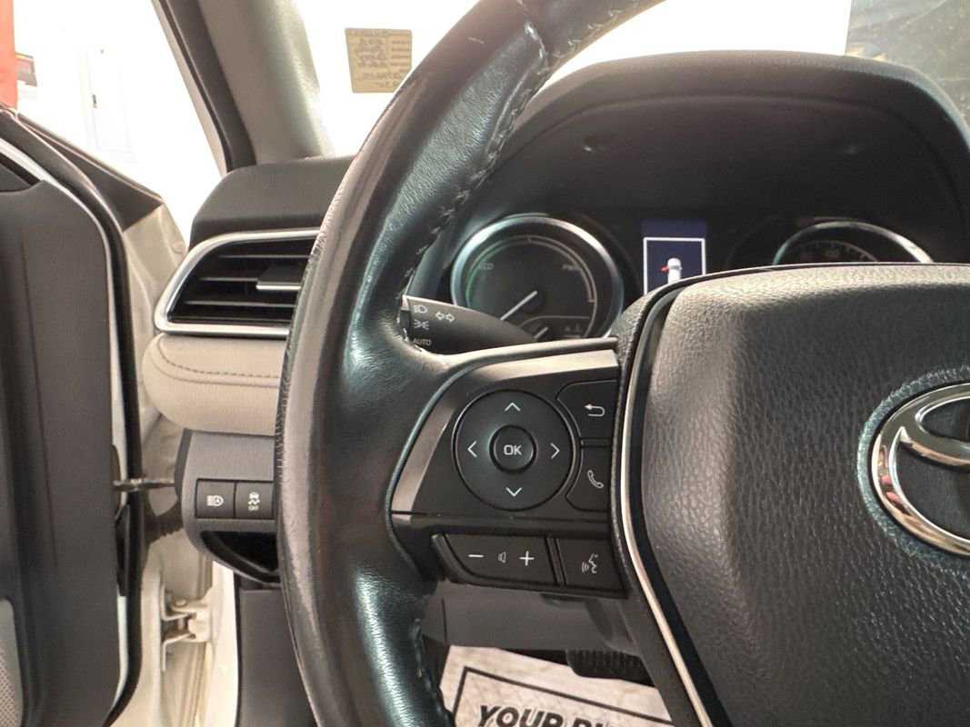 Used 2018 Toyota Camry SE w/ Audio Package image 12