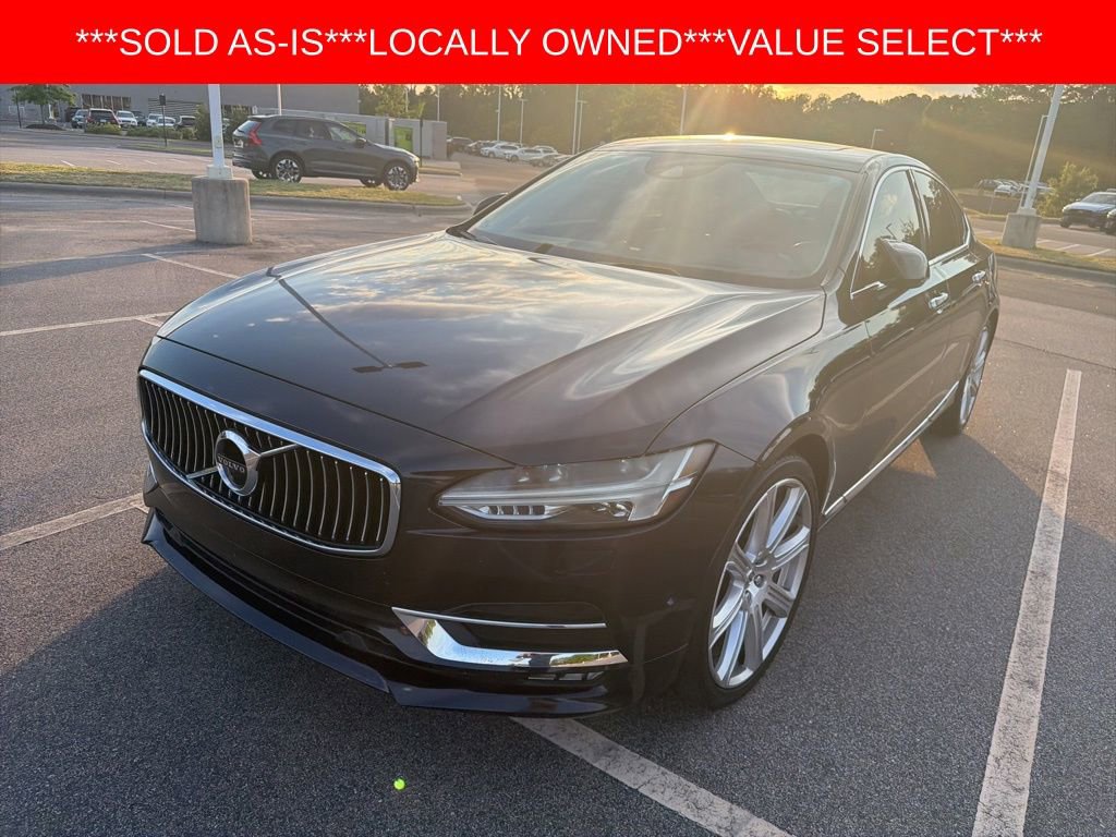 Used 2017 Volvo S90 T6 Inscription w/ Vision Package image 18