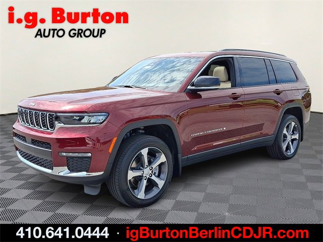 New 2025 Jeep Grand Cherokee L Limited w/ MOPAR Finishing Package image 2