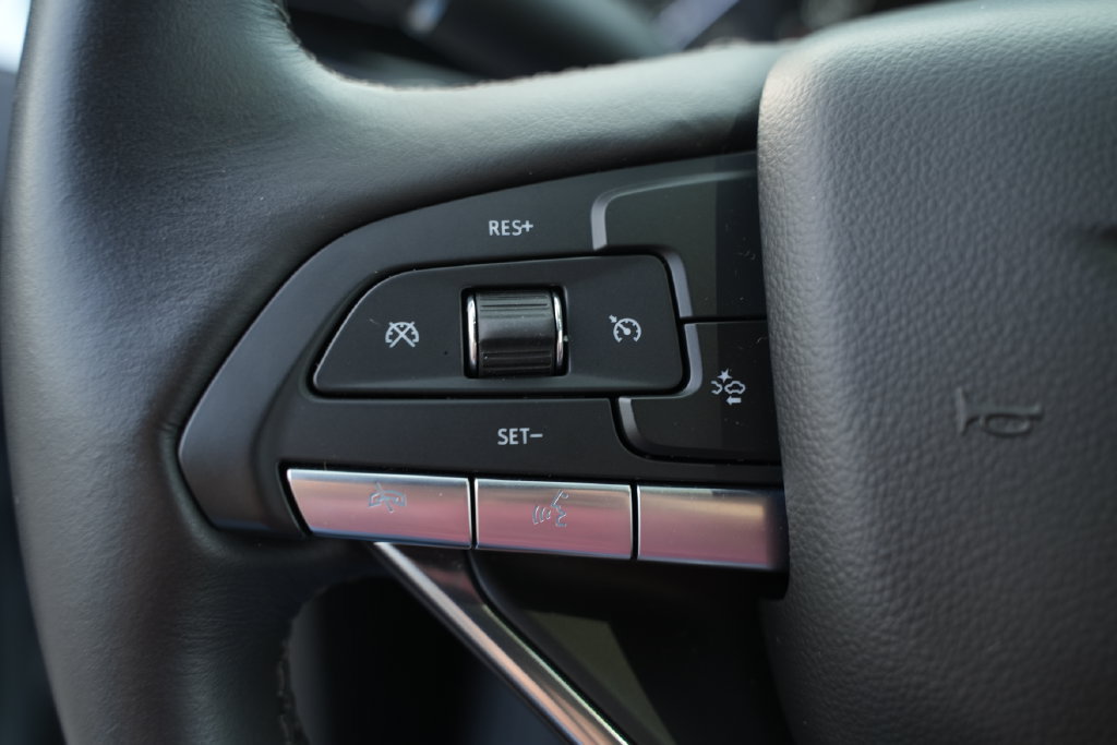 Used 2024 Cadillac XT6 Luxury AWD/4WD image 35