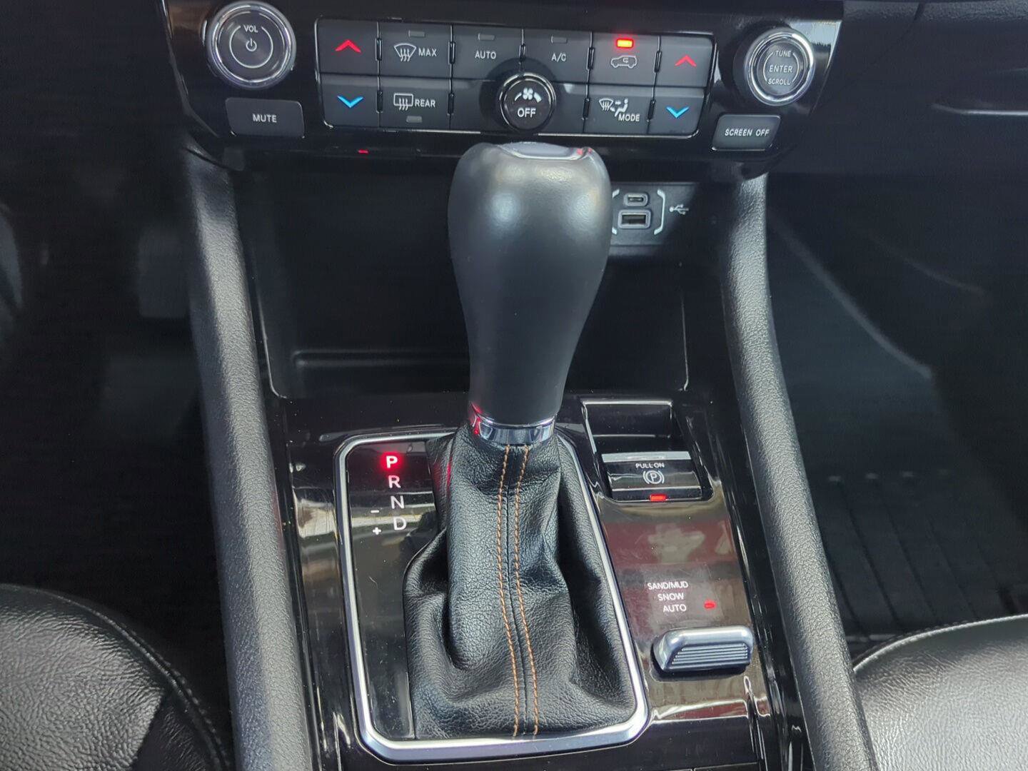 Used 2022 Jeep Compass Limited w/ Sun and Sound Group image 27