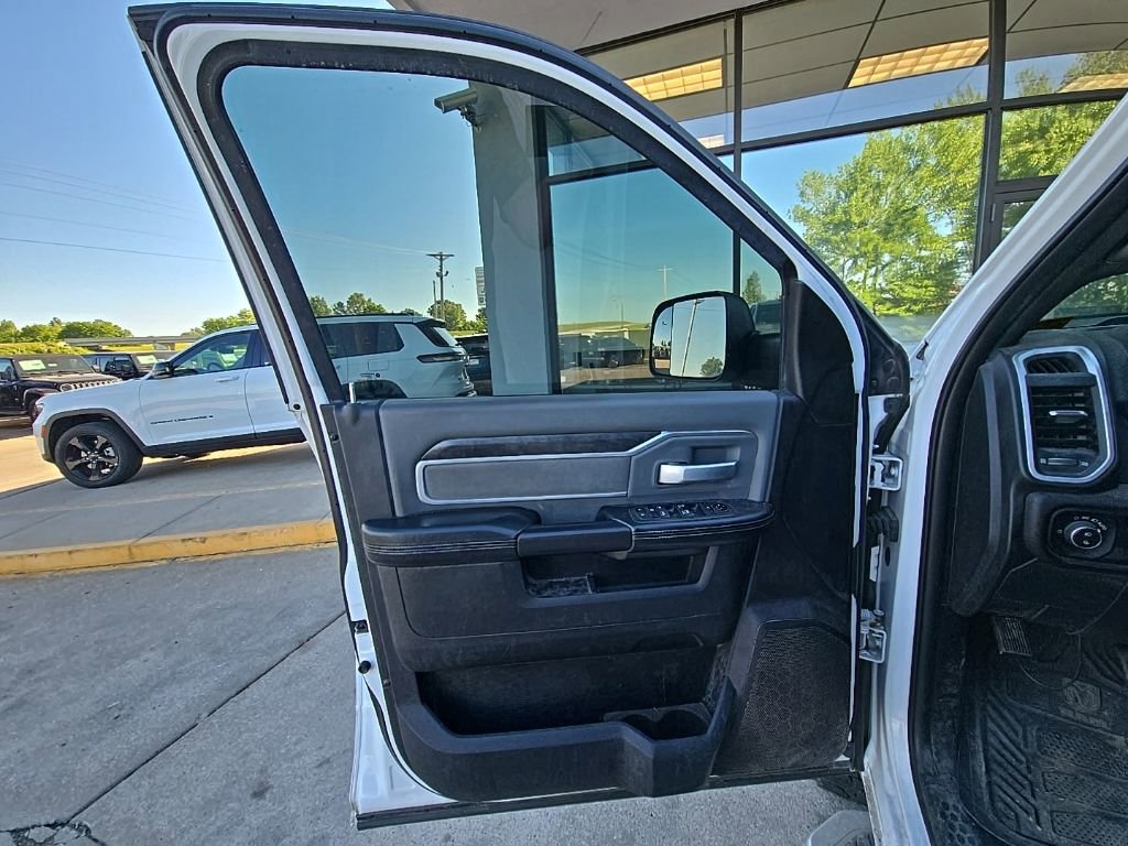 Used 2021 RAM 2500 Big Horn w/ Level 1 Equipment Group AWD/4WD image 20