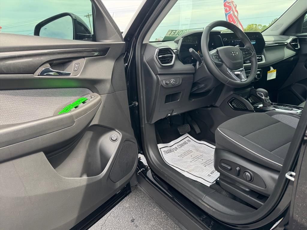 New 2026 Chevrolet TrailBlazer LT image 11