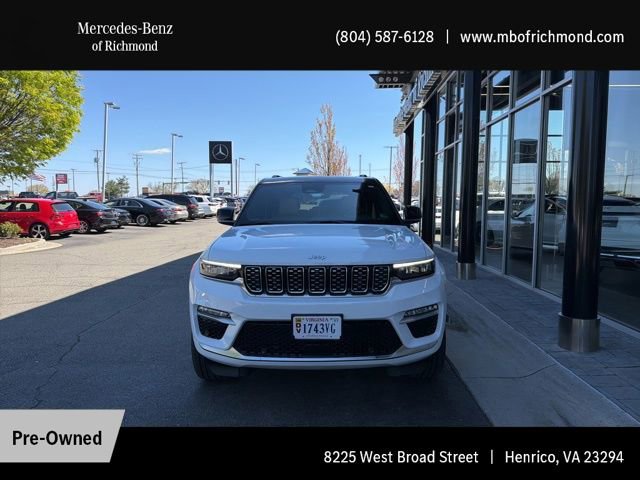 Used 2024 Jeep Grand Cherokee Summit w/ Luxury Tech Group V image 2