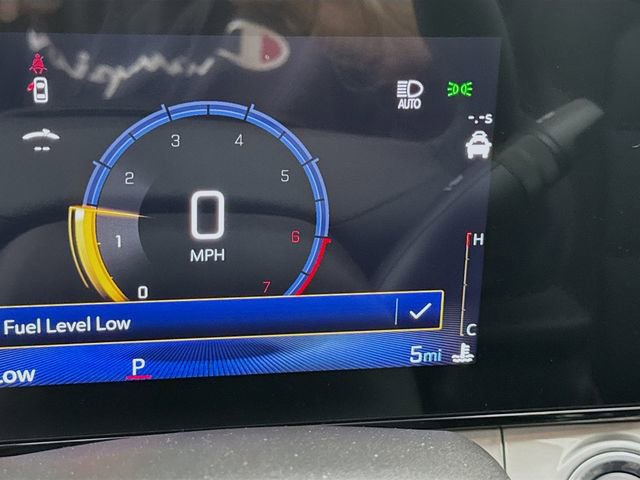 New 2026 Chevrolet Trax LT w/ Sunroof Package image 15